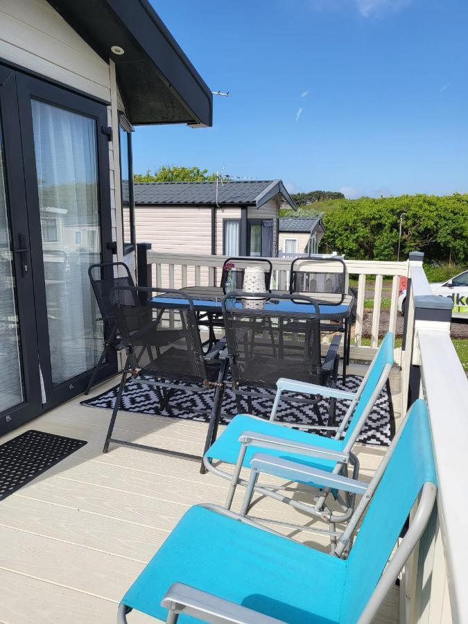Luxury Woodland Retreat Holiday Home - Shorefield Country Park Downton  外观 照片